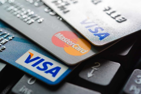 trả góp không lãi suất bằng thẻ tín dụng