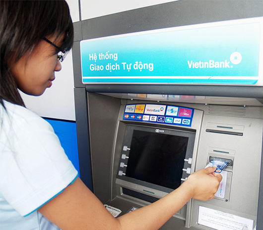 chuyển tiền bằng thẻ ATM