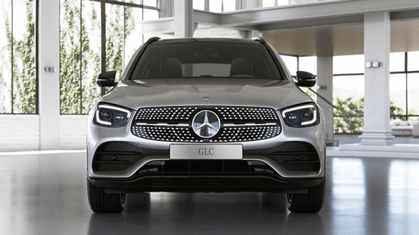Nội thất Mercedes GLC 300 có xứng tầm 2 tỷ 499 triệu đồng?